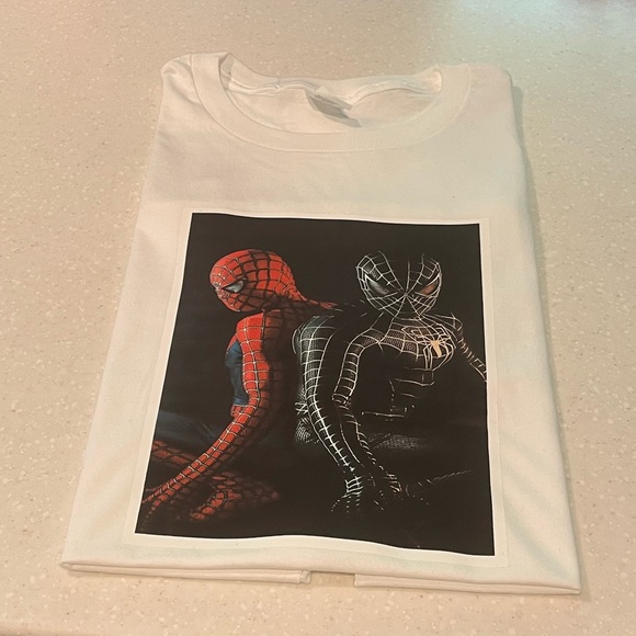 Brand new “spider man” tee - Picture 3 of 5